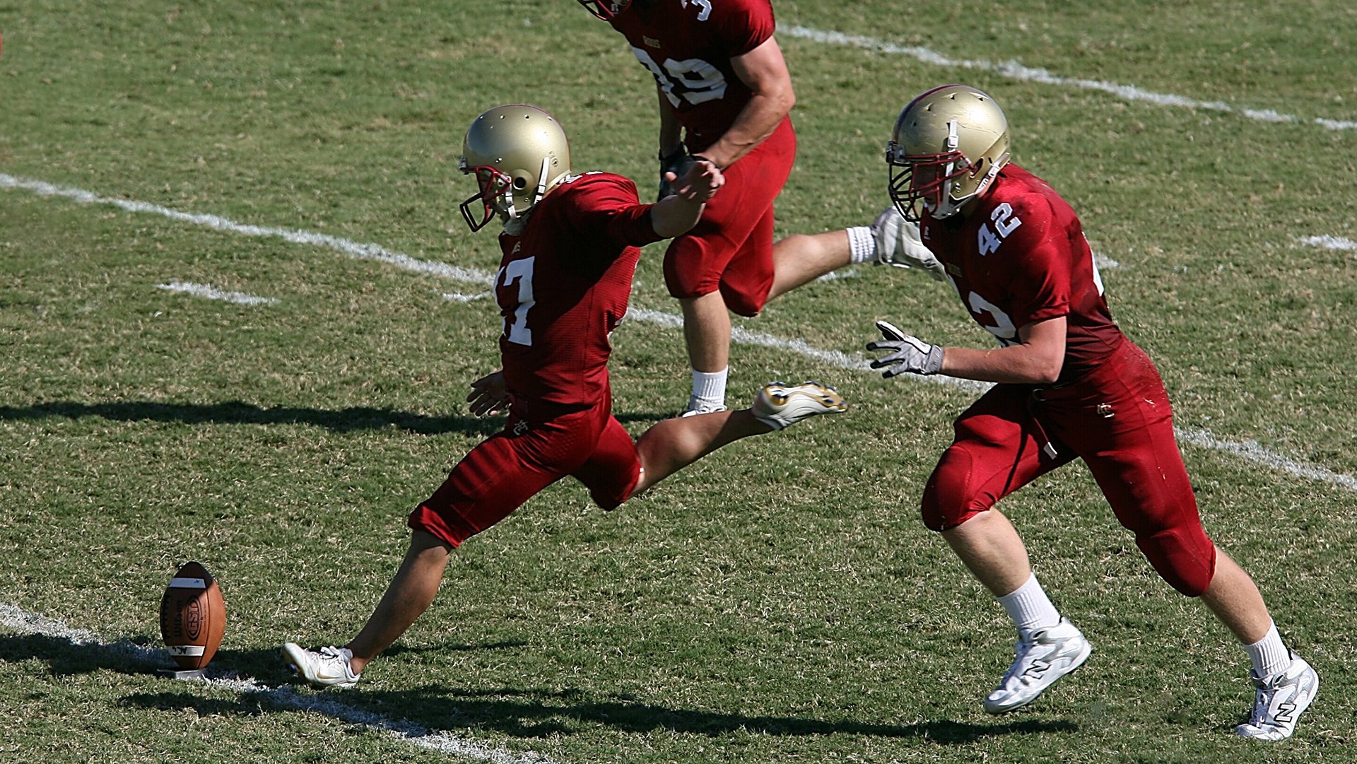 英超哑火，从裁判权威到申诉疲劳的沉默螺旋|悦盈娱乐平台